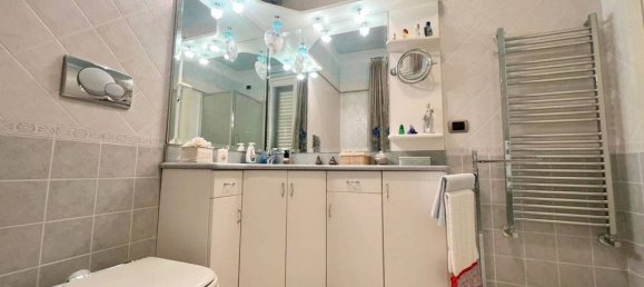 3 Schlafzimmer Villa in Pistoia, Italy, Nr. 219144 29