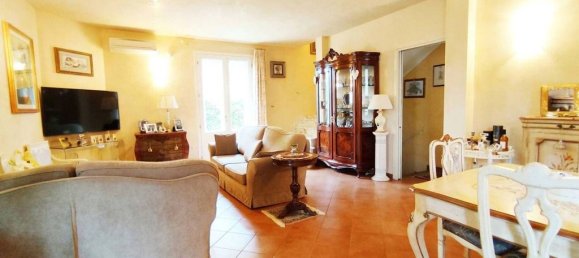 3 Schlafzimmer Villa in Pistoia, Italy, Nr. 219144 8
