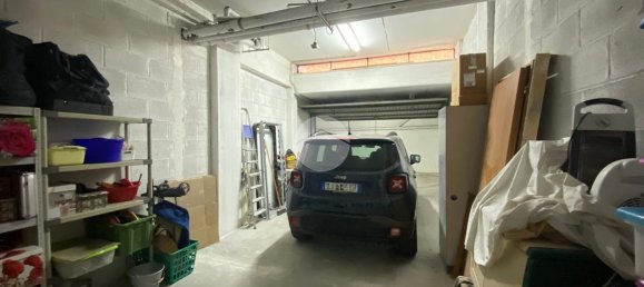 1-Zimmer Garage in Rome, Italy, Nr. 2066 18