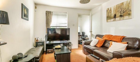 1 bedroom Maisonette in South Croydon, United Kingdom No. 8005 8