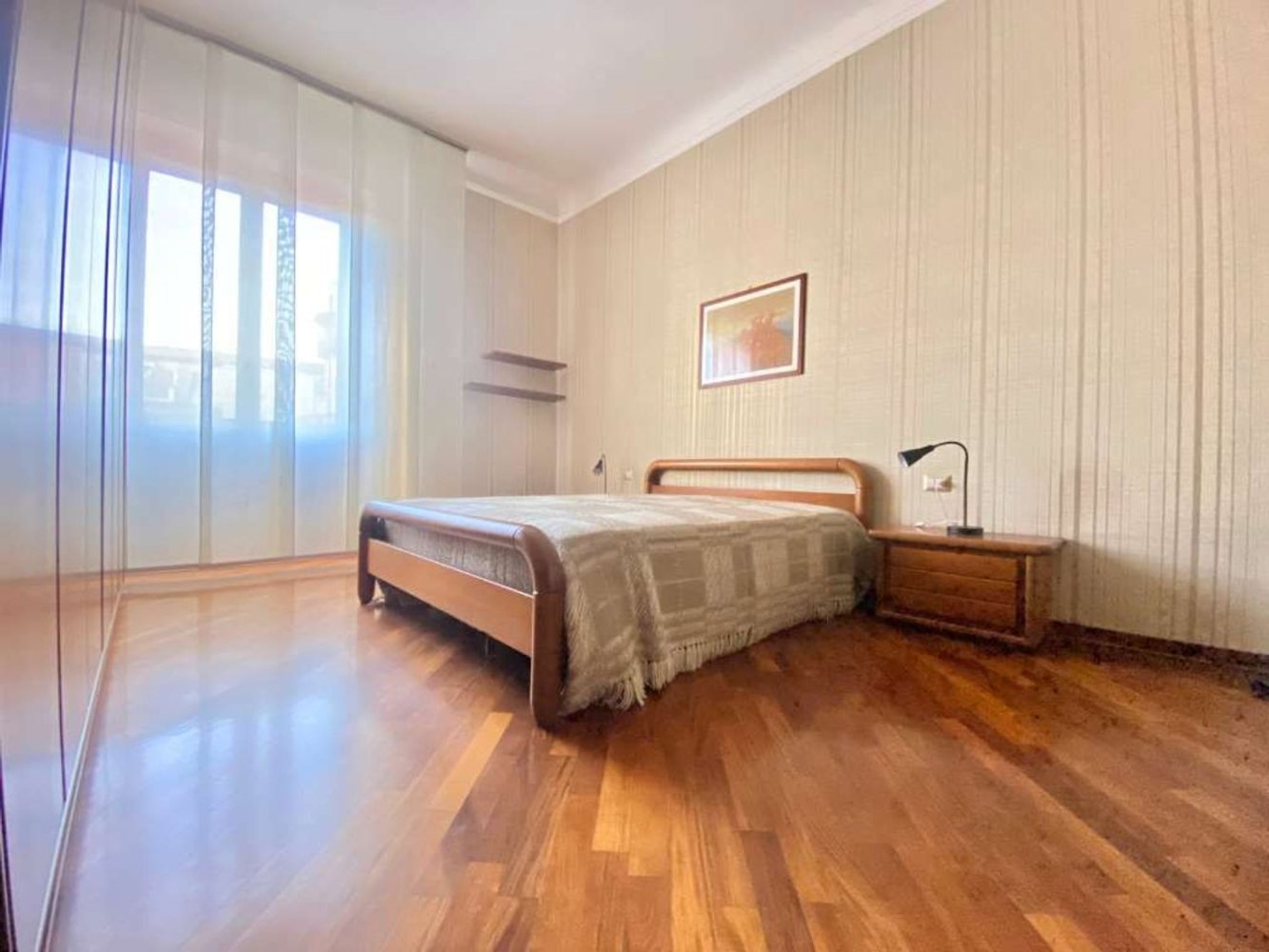 3 rooms Apartment in Milan, Italy No. 290541