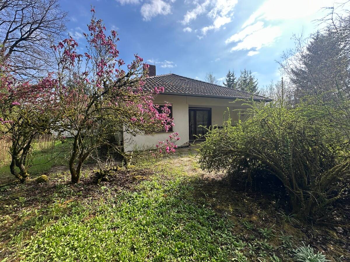 Casa de 6 habitaciónes en Werra-Meisner, Germany No. 208094