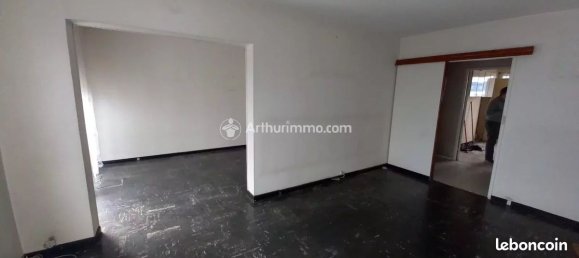 2 Schlafzimmer Wohnung in Sarcelles, France, Nr. 166640 6