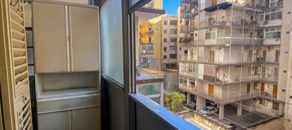 3 rooms Apartment in Taranto, Italy No. 195955 15