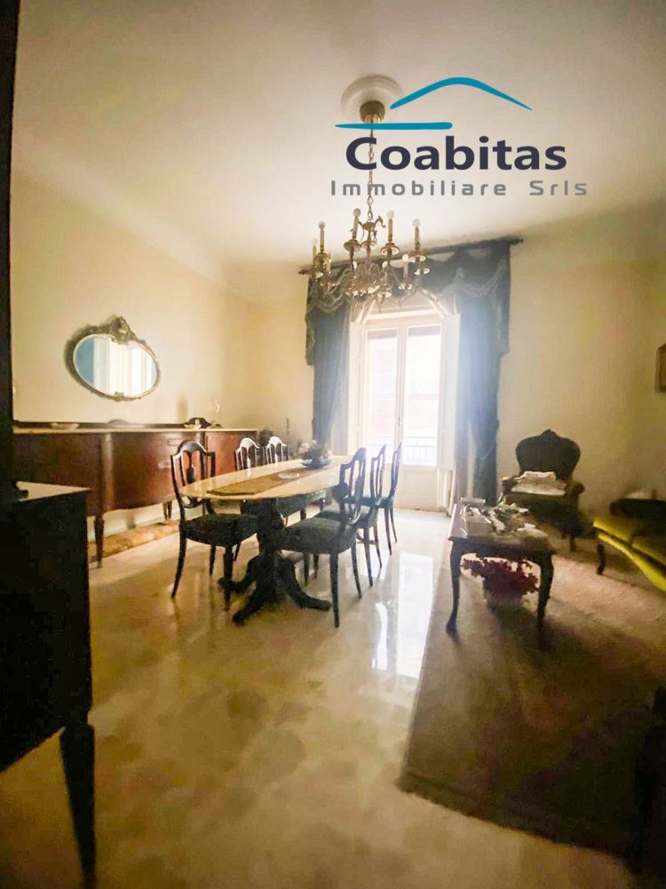 3 rooms Apartment in Taranto, Italy No. 195955