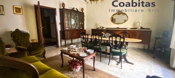 3 rooms Apartment in Taranto, Italy No. 195955 5