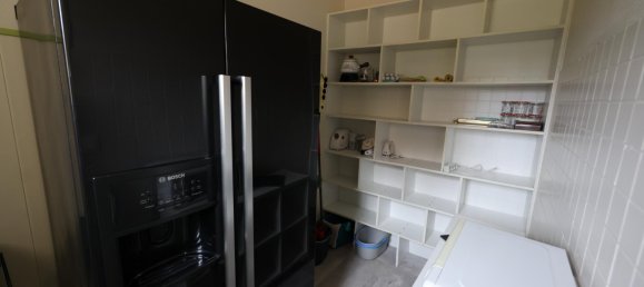 6 bedrooms House in Chemille-sur-Deme, France No. 39881 5