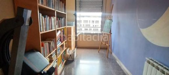 Квартира с 3 спальнями в Сан-Андреу-де-ла-Барка, Испания № 133373 21