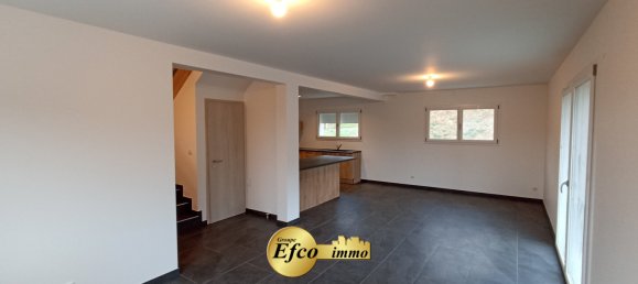 3 Schlafzimmer Haus in Ferrette, France, Nr. 102895 9