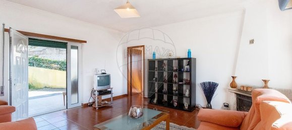 2 bedrooms House in Peso da Regua, Portugal No. 187623 5