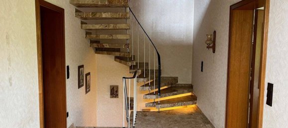 Таунхаус с 5 комнатами в Гамбург-Север, Германия № 239862 4