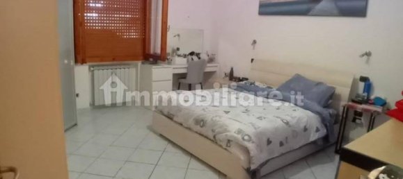 2 bedrooms Apartment in Campi Bisenzio, Italy No. 44970 14