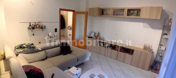 2 bedrooms Apartment in Campi Bisenzio, Italy No. 44970 3