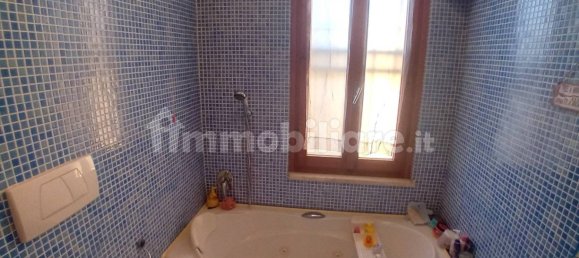 2 bedrooms Apartment in Campi Bisenzio, Italy No. 44970 17