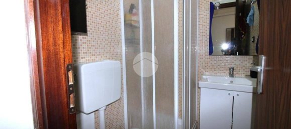 2 bedrooms Apartment in Rome, Italy No. 370332 16