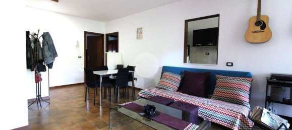 2 bedrooms Apartment in Rome, Italy No. 370332 3