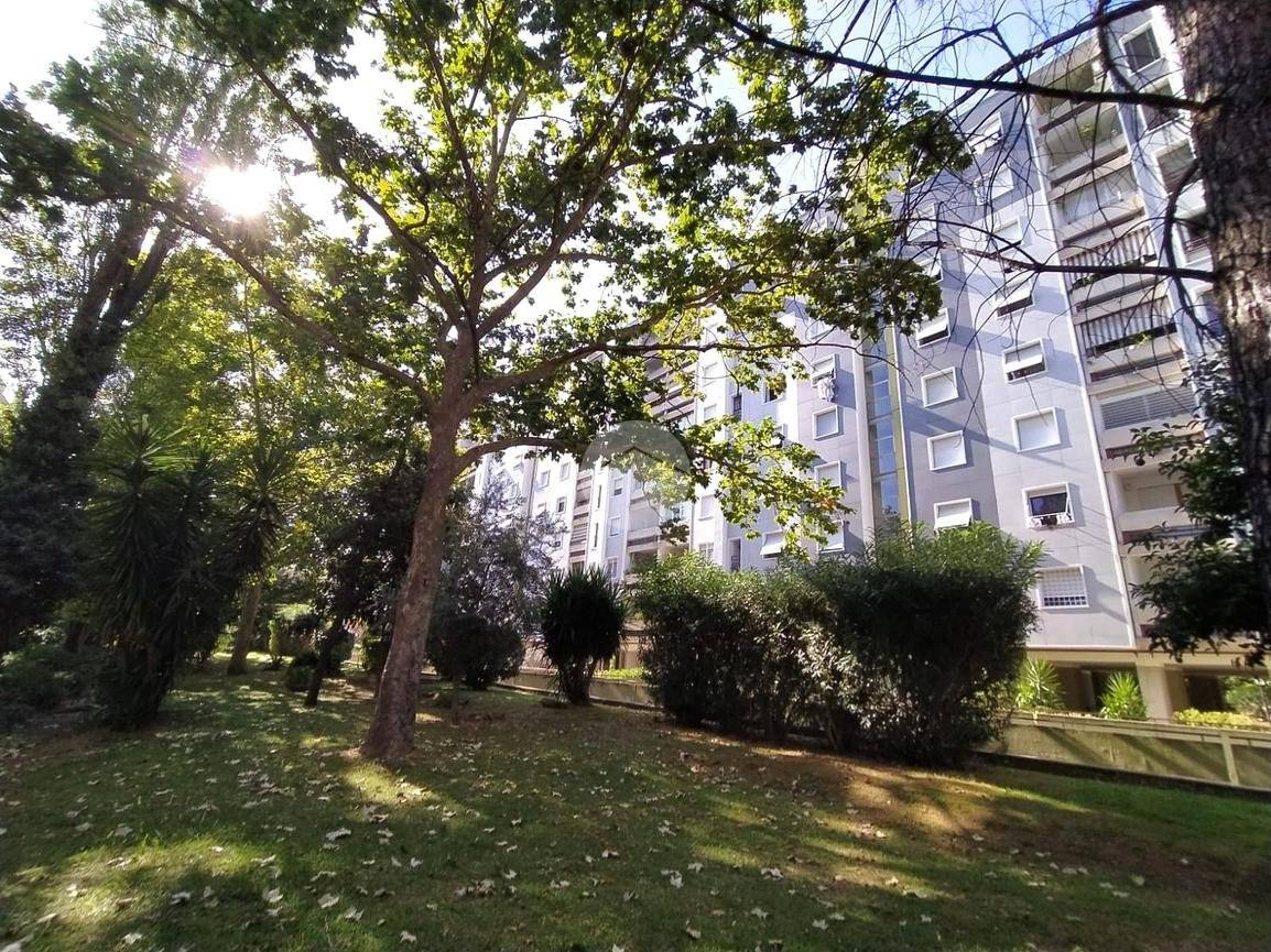 2 bedrooms Apartment in Rome, Italy No. 370332