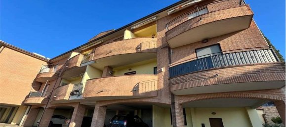 2 bedrooms Apartment in Corciano, Italy No. 154683 24