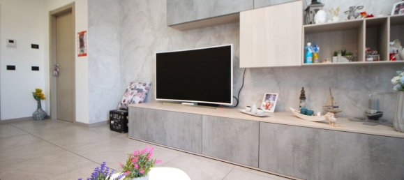 3-Zimmer Wohnung in Canegrate, Italy, Nr. 33287 14