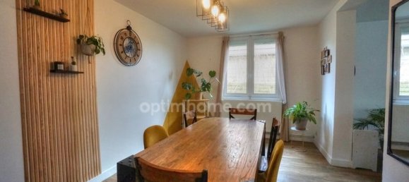 4 bedrooms House in Pont-Sainte-Maxence, France No. 181214 8