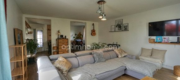 4 bedrooms House in Pont-Sainte-Maxence, France No. 181214 4