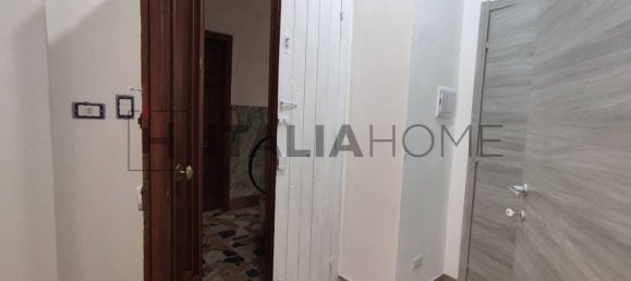 Квартира с 3 комнатами в Кальяри, Италия № 297263 27