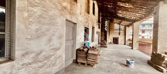 6 rooms House in Caravaggio, Italy No. 65655 17