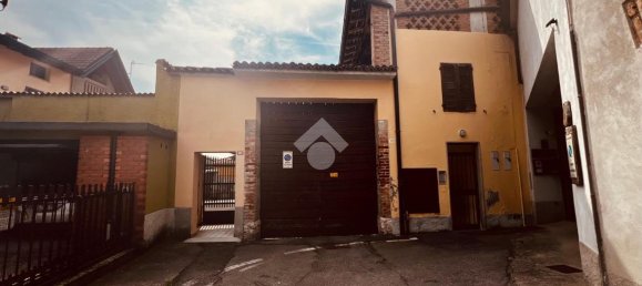 6 rooms House in Caravaggio, Italy No. 65655 13