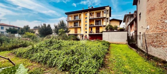 6 rooms House in Caravaggio, Italy No. 65655 5