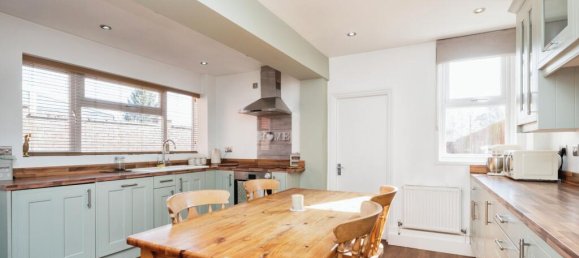 3 bedrooms House in Tonbridge, United Kingdom No. 10592 3