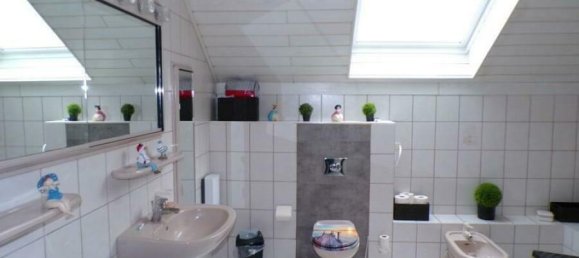 Edificio de 4 dormitorios en Duren, Germany No. 135386 22