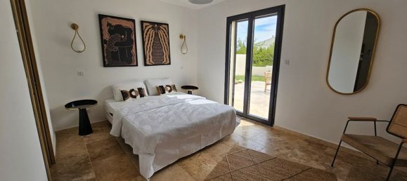 3 bedrooms House in Solaro, France No. 246270 7