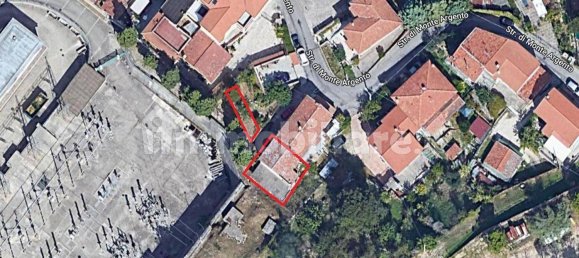 3 Schlafzimmer Wohnung in Terni, Italy, Nr. 352125 10
