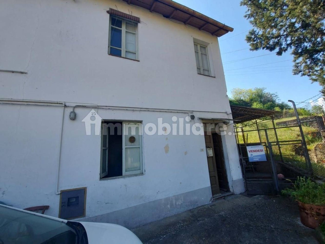 3 Schlafzimmer Wohnung in Terni, Italy, Nr. 352125
