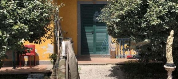  عقار تجاري في Velletri, Italy 656متر مربع رقم 15736 13