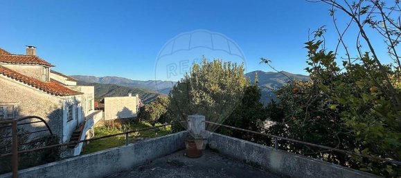 3 bedrooms House in Oliveira do Hospital, Portugal No. 33884 17