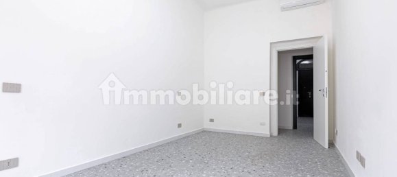 2 bedrooms Apartment in Rome, Italy No. 352909 10