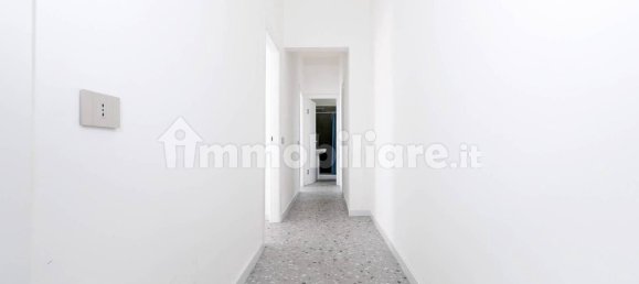 2 bedrooms Apartment in Rome, Italy No. 352909 16