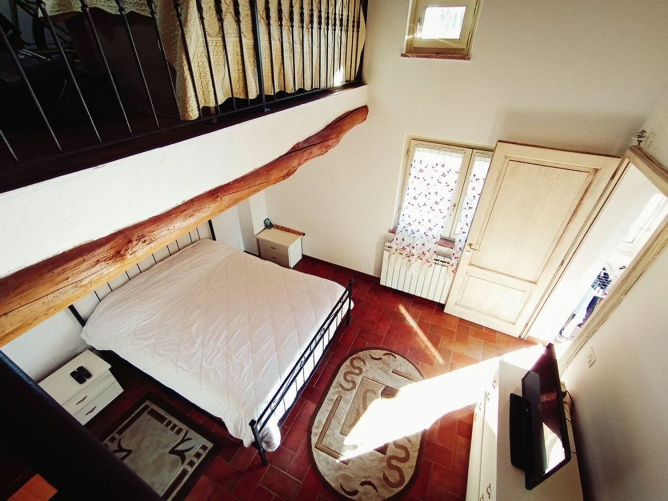 2-salle Appartement à Foiano della Chiana, Italy No. 228599