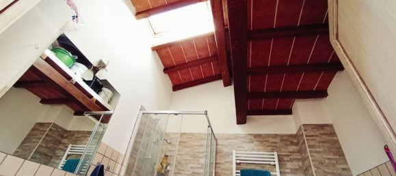 2-salle Appartement à Foiano della Chiana, Italy No. 228599 2