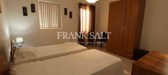 Apartamento de 2 dormitorios en Marsalforn, Malta No. 5897 5