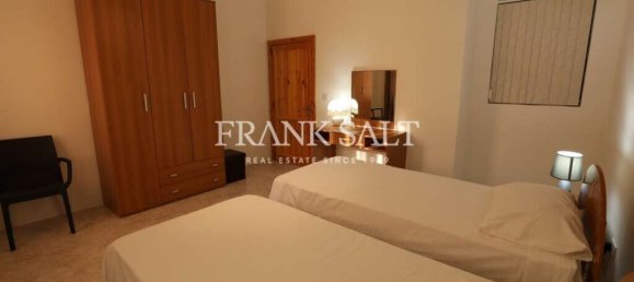 Apartamento de 2 dormitorios en Marsalforn, Malta No. 5897 8