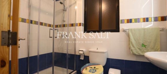 Apartamento de 2 dormitorios en Marsalforn, Malta No. 5897 11