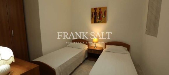 Apartamento de 2 dormitorios en Marsalforn, Malta No. 5897 6