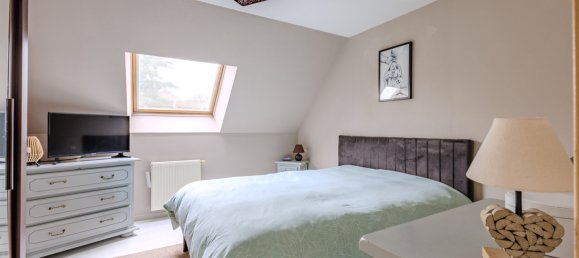 3 bedrooms House in Brechamps, France No. 152522 8