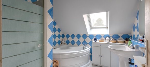 3 bedrooms House in Brechamps, France No. 152522 11