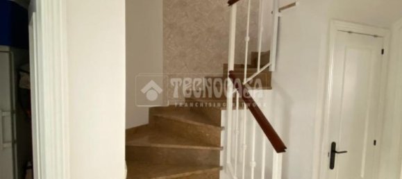 Таунхаус с 3 комнатами в Малага, Испания № 142321 9