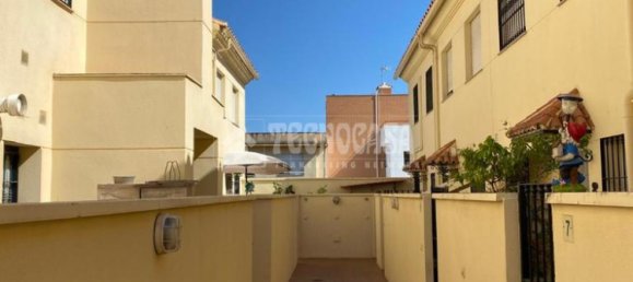 Таунхаус с 3 комнатами в Малага, Испания № 142321 28