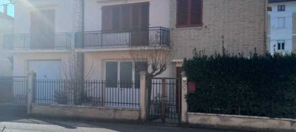 8 rooms House in Falerone, Italy No. 147895 29