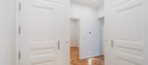 3 rooms Apartment in Josefstadt, Austria No. 34704 12